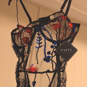 Sheer lace floral Bodysuit - Lingerie